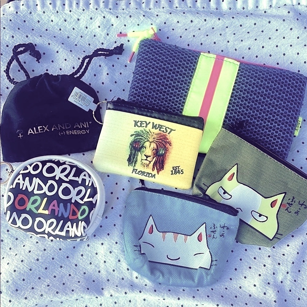 6 Various Coin Purses and Bags! 👛